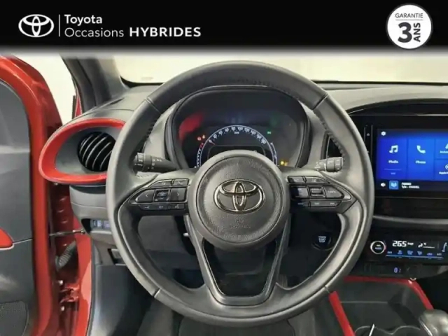 Toyota Aygo X 1.0 vvt-i 72ch design s-cvt my24 — photo 10
