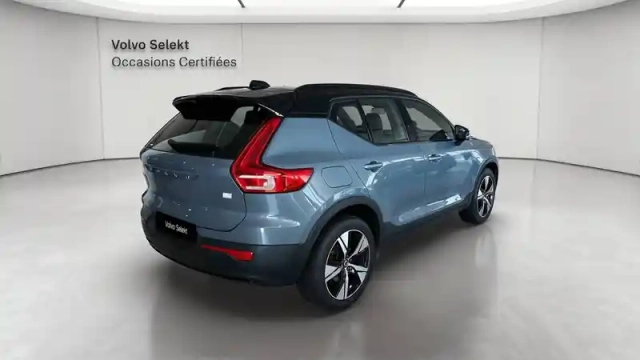 Volvo Xc40 t5 recharge 180+82 ch dct7 — photo 8