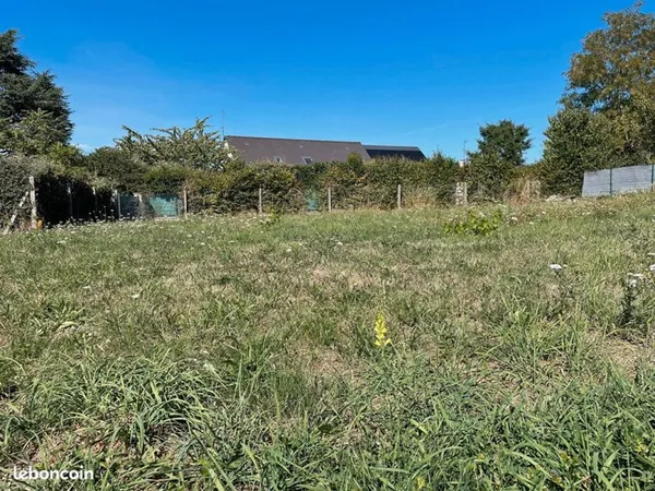 Terrain 412 m² AMBOISE
