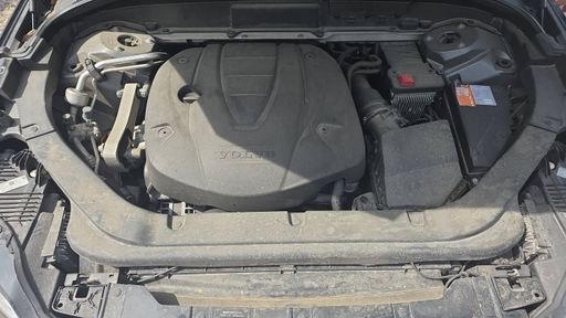 Volvo XC60 2.0 D4 190 Geartronic8 - R-Design – 2018 – 152000 km – Diesel – Boîte Automatique — photo 40