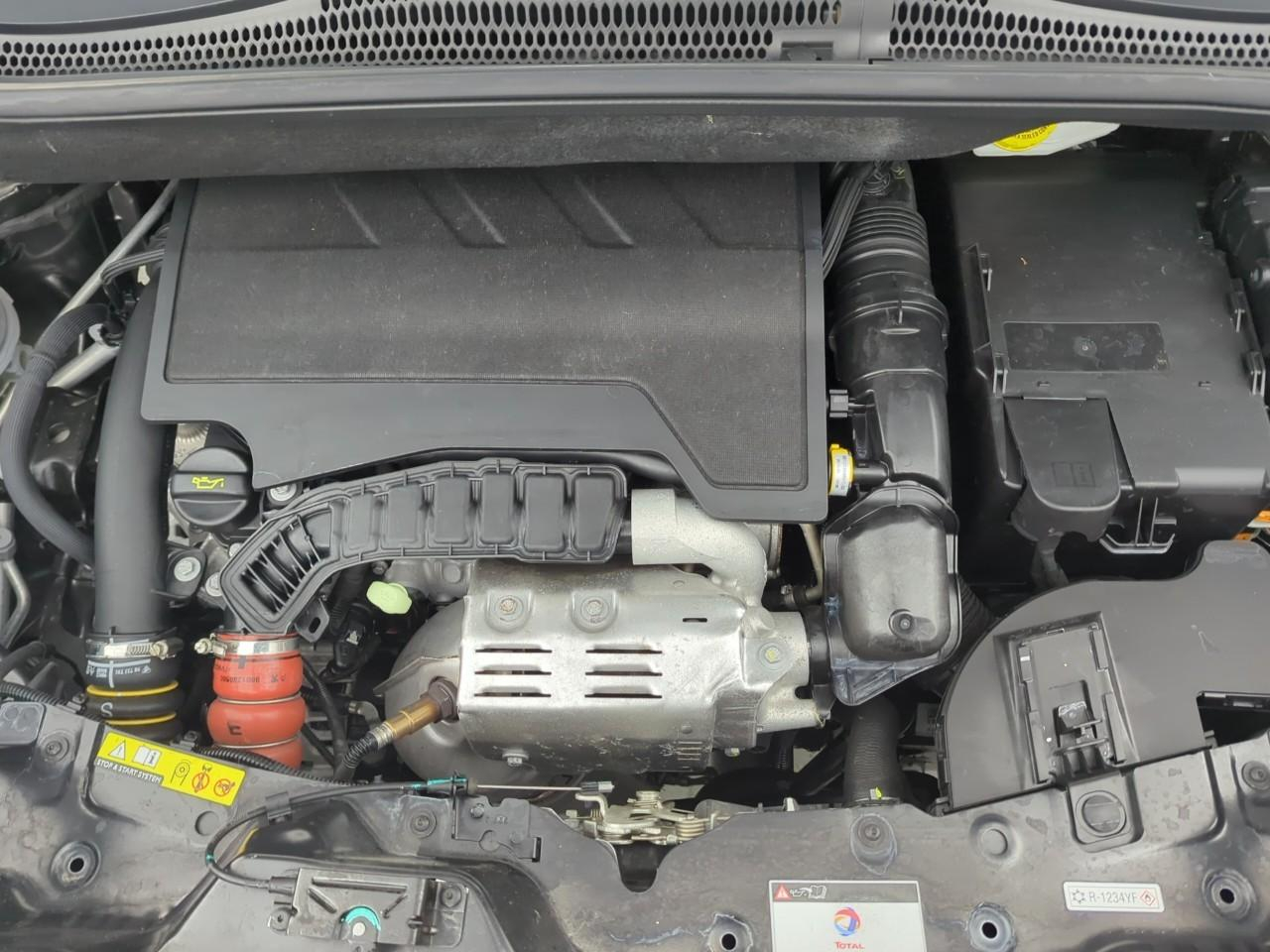 Citroën C3 Aircross puretech 130 s&s eat6 max — photo 16