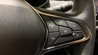 Renault Clio 1.0 TCe 90ch Techno - 24 — photo 29