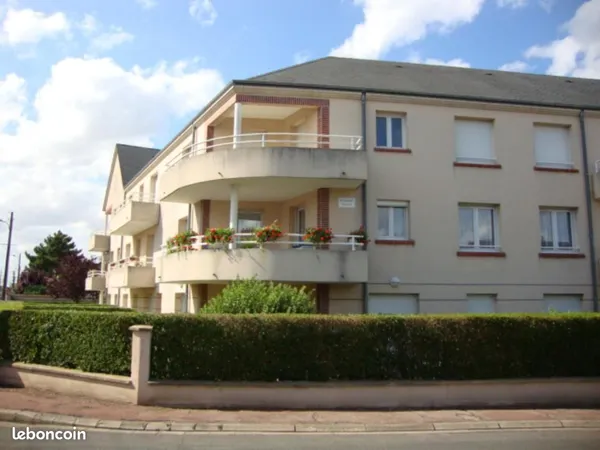 Studio 1 pièce 28 m²