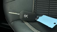 Peugeot 2008 1.2 PureTech 110ch E6.c GT Line S&S EAT6 — photo 11