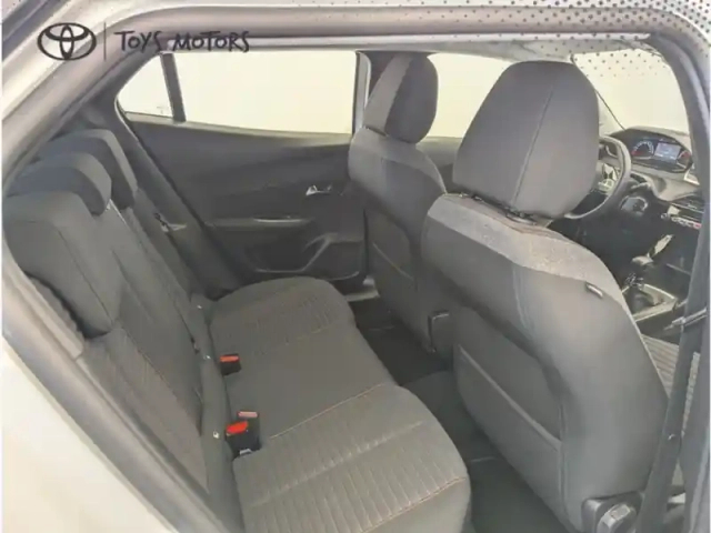 Peugeot 2008 active 1.2 101 ch — photo 10