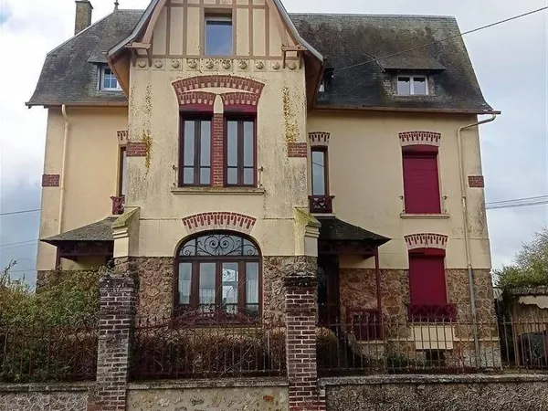 Maison 10 pièces 180 m²