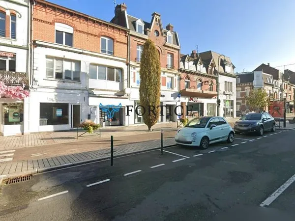 Local commercial 95 m²