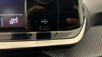 Peugeot 208 1.2 PureTech 75ch S&S Like — photo 30