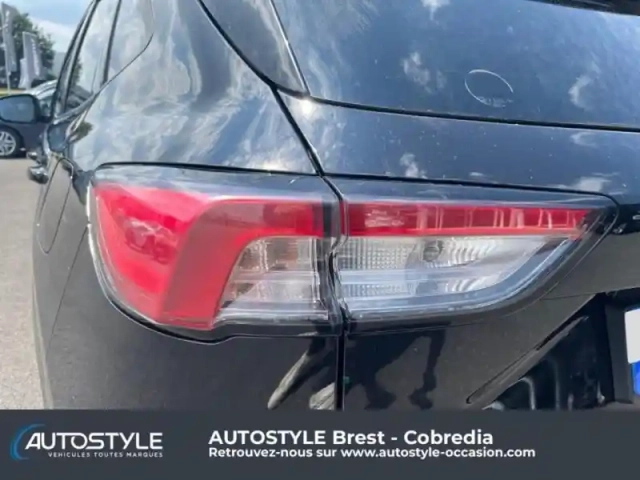 Ford Kuga 2.5 duratec 225ch phev st-line x bva — photo 4