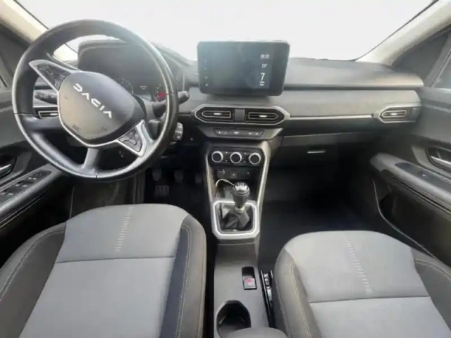 Dacia Jogger 1.0 eco-g 100ch extreme+ 7 places — photo 13