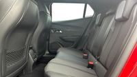 Peugeot 2008 1.2 PureTech 130ch S&S GT — photo 10
