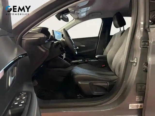 Peugeot 208 hybrid 110 e-dcs6 — photo 21