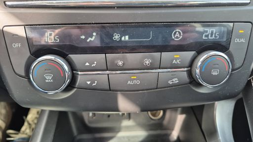 Renault Kadjar 1.2 TCe 130 Energy - Intens – 2016 – 96455 km – Essence – Boîte Manuelle — photo 10