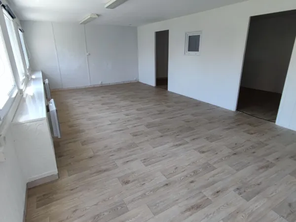 Bureau 3 pièces 59 m²