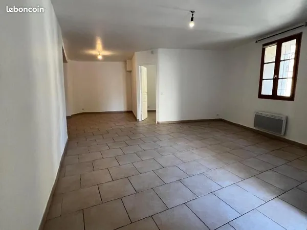 Appartement 3 pièces 84 m²
