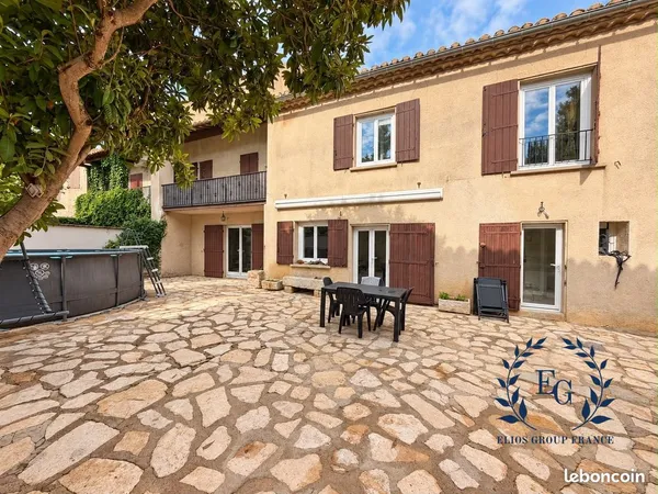 Maison de ville 6 pièces 170 m²