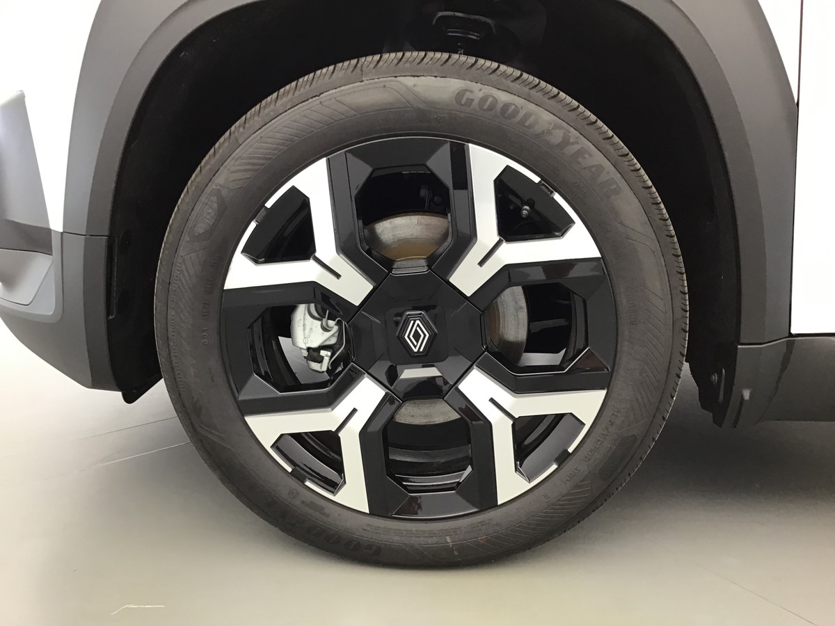 Renault R4 — photo 30