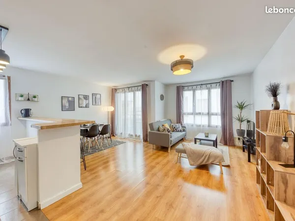 À louer à Saint-Denis, bel appartement T3 meublé de 68 m², situé dans une résidence récente, sécuris