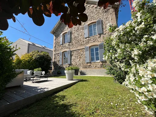 Maison 6 pièces 180 m²