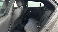 Peugeot 2008 1.2 PureTech 130ch S&S GT EAT8 — photo 13