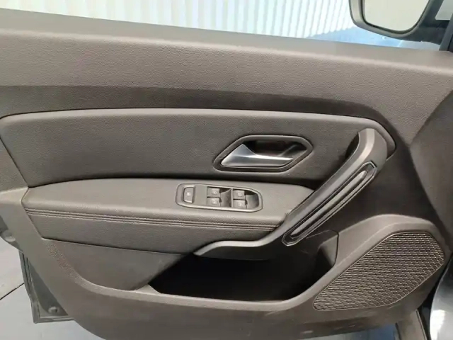 Dacia Duster blue dci 115 4x2 — photo 30