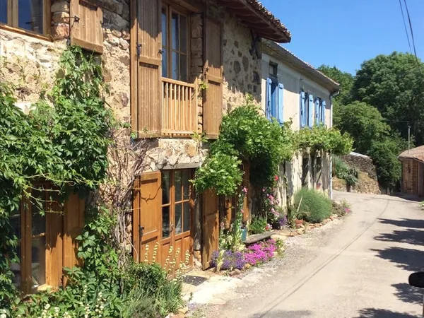 Maison avec grange attenante rénovée