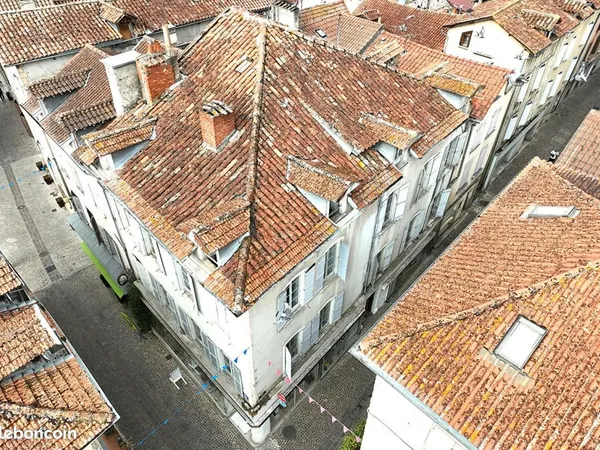 Immeuble 360 m²