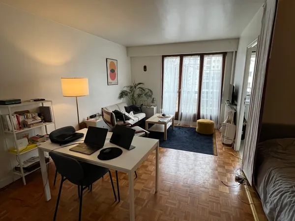 Sous-Loue appartement 1 mois