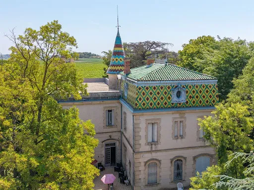 Vignoble 560000 m²