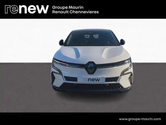 Renault Megane e-tech electric ev60 220ch iconic super charge -c — photo 2