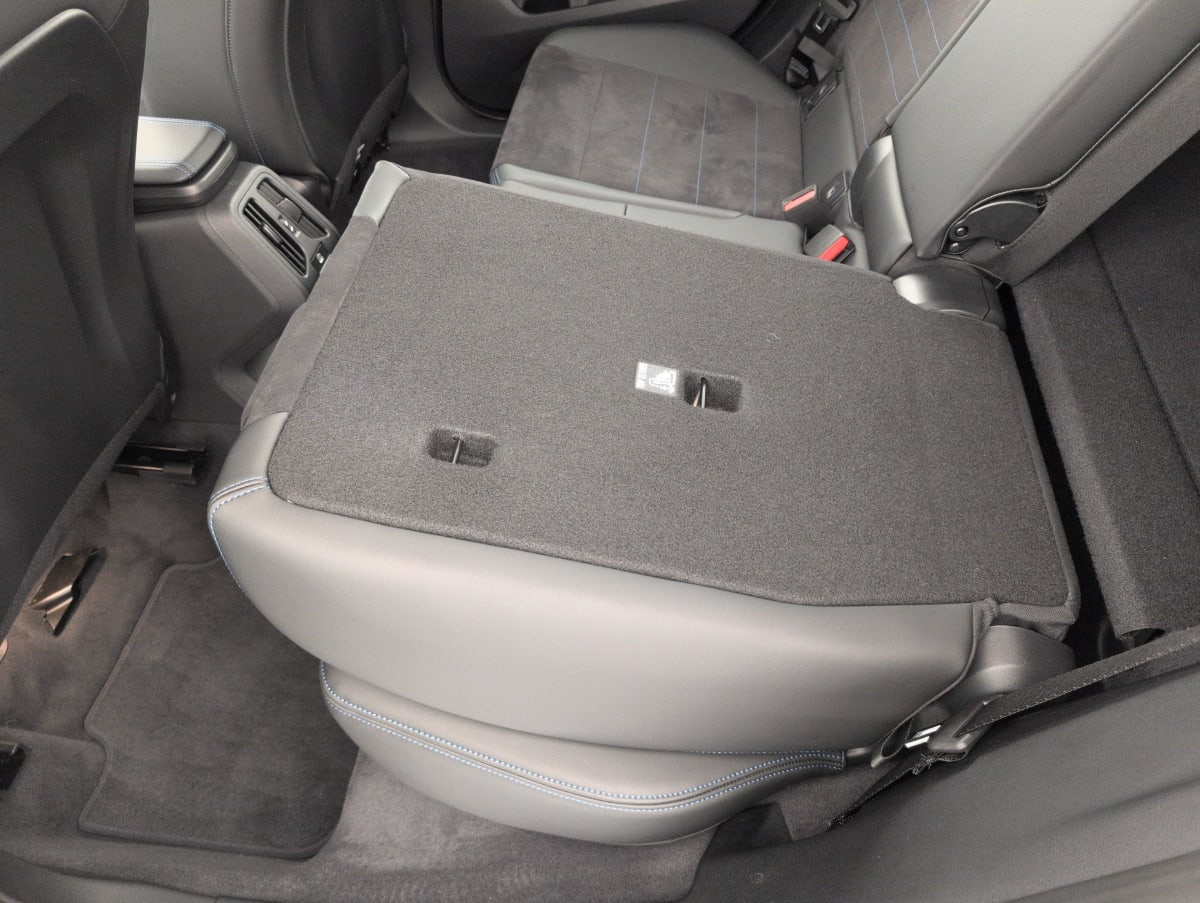BMW X1 — photo 12