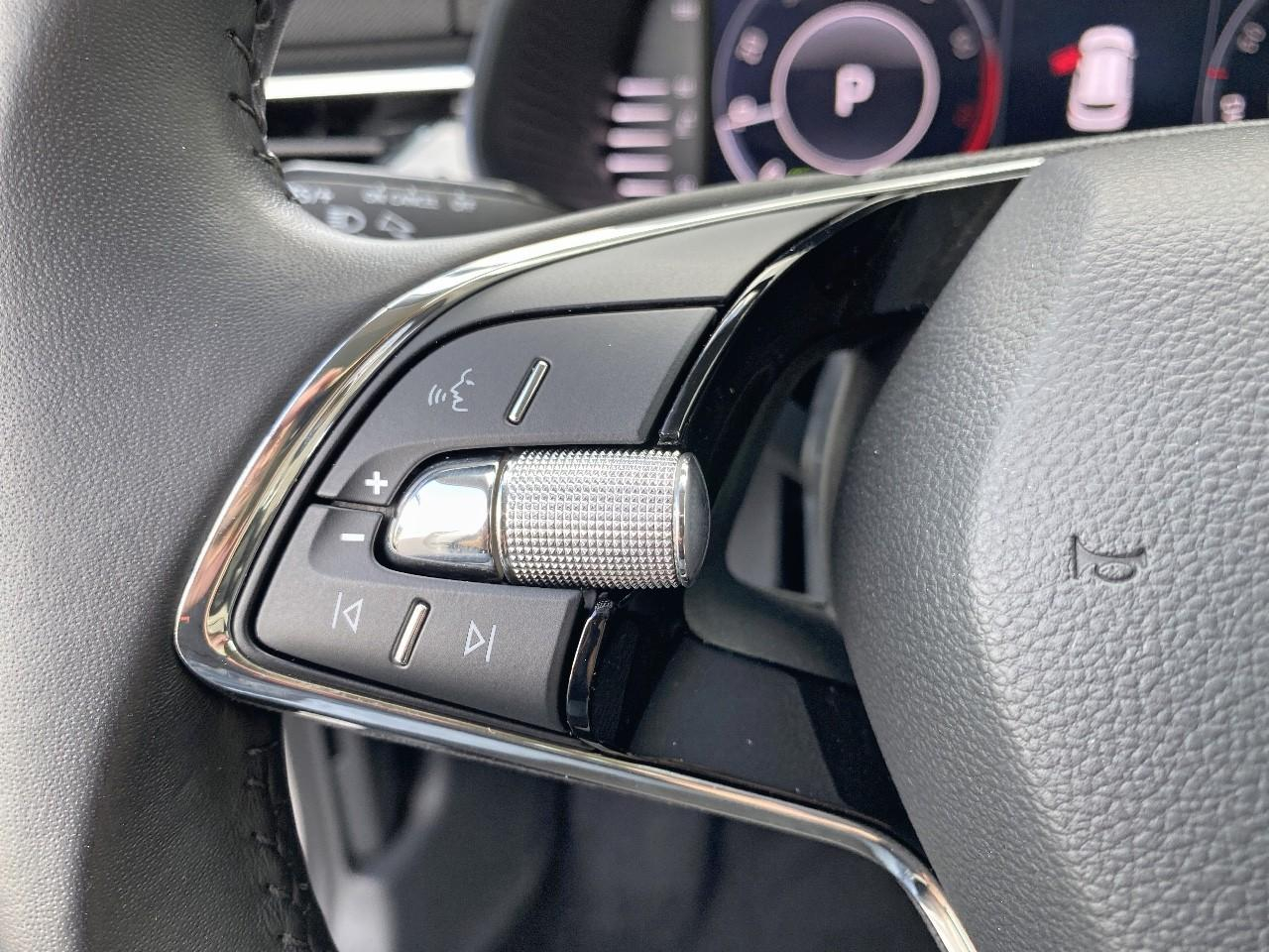 Skoda Kamiq 1.0 tsi evo 110ch style dsg7 — photo 22