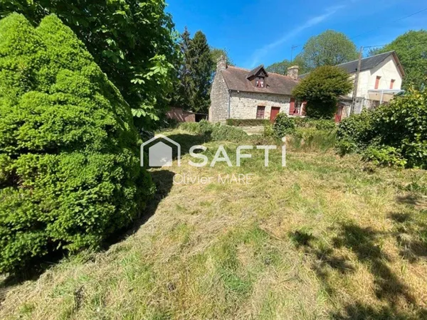 Maison en pierre, 80 m², 3 chs, terrain de 1625 m², Champsecret
