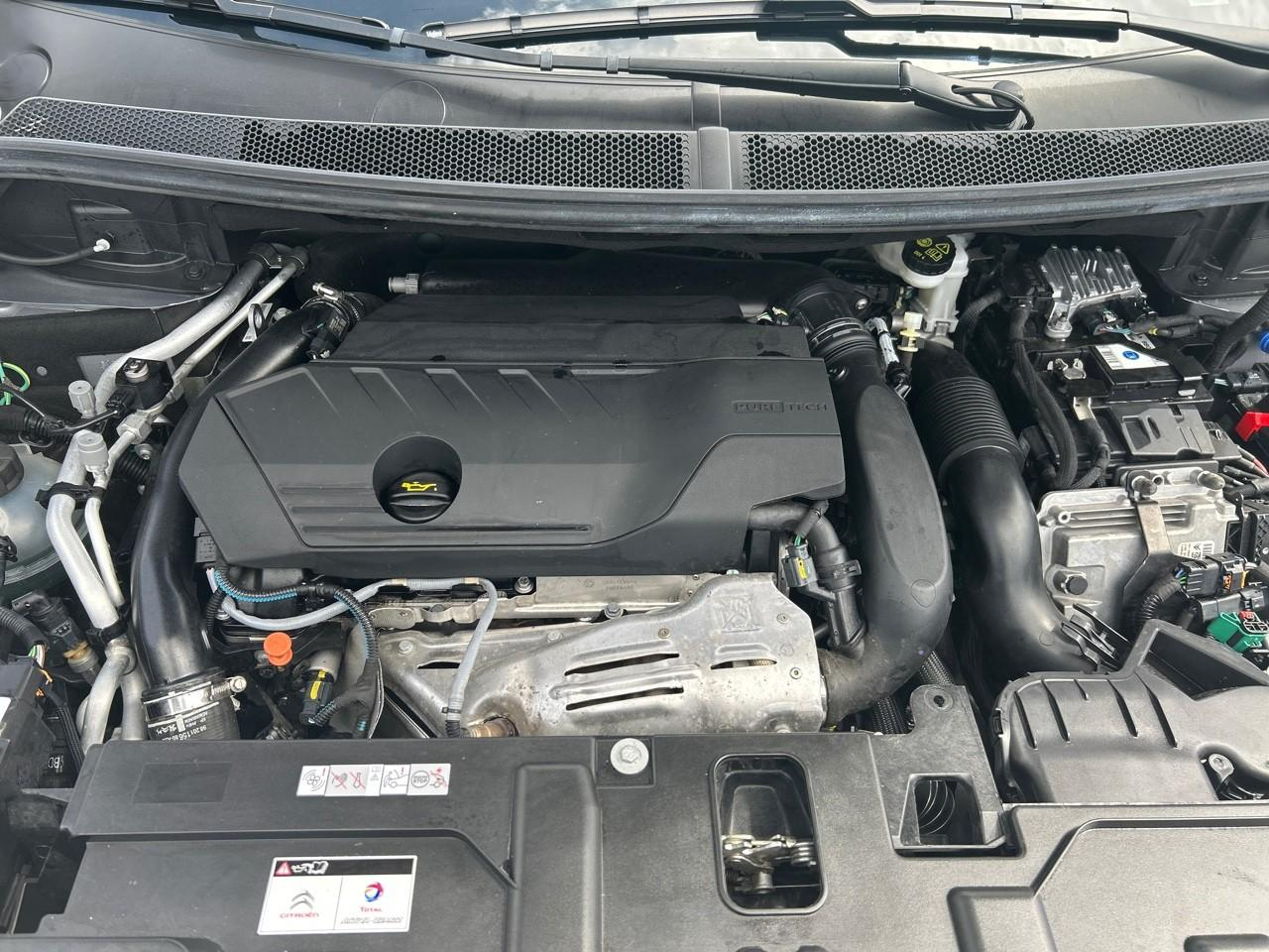 Citroën C5 Aircross hybrid 225ch shine pack e-eat8 — photo 12