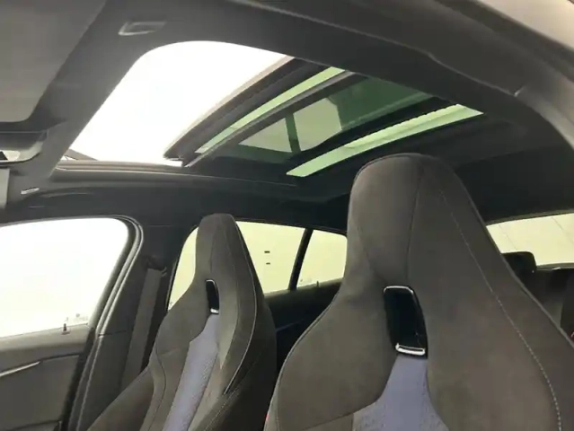 Bmw Serie 1 118da 150ch m sport + toit ouvrant + sièges — photo 26