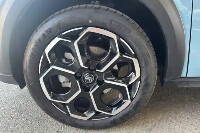 Citroën C3 hybride 110 ch e-dcs6 — photo 25