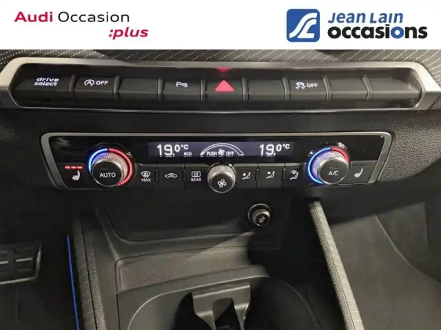 Audi Q2 35 tdi 150 s tronic 7 — photo 34