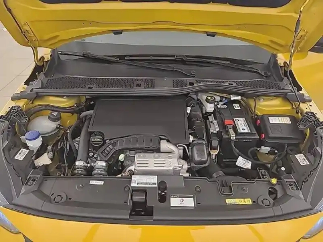 Peugeot 208 puretech 100 s&amp;s bvm6 — photo 59