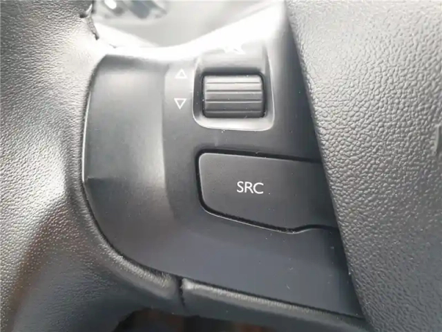 Peugeot 208 puretech 82ch s&amp;s bvm5 — photo 18