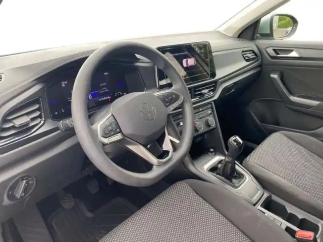 Volkswagen T-Roc 2.0 tdi 116 start/stop bvm6 — photo 9