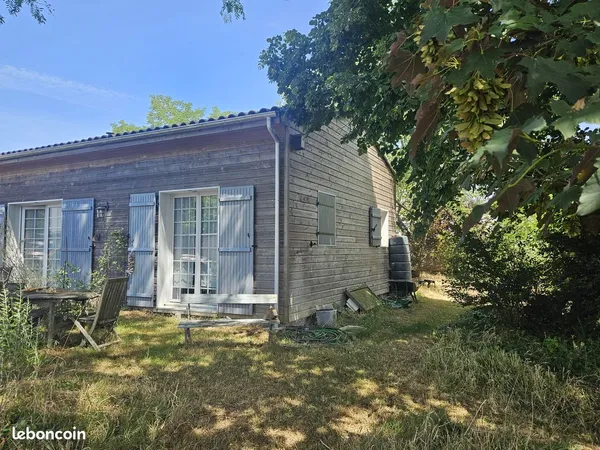 Maison récente sur grande parcelle constructible