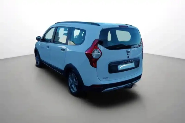 Dacia Lodgy tce 115 5 places — photo 4