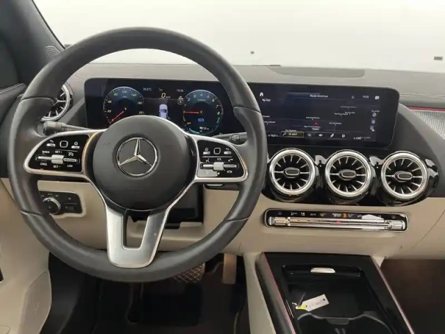 Mercedes Gla 250 e 8g-dct — photo 21