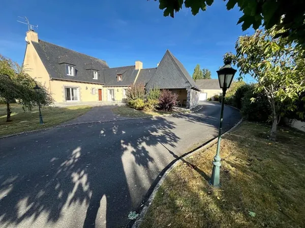 Maison Le Vivier Sur Mer 7 pièce(s) 230 m2, piscine 2800 M³ de terrain