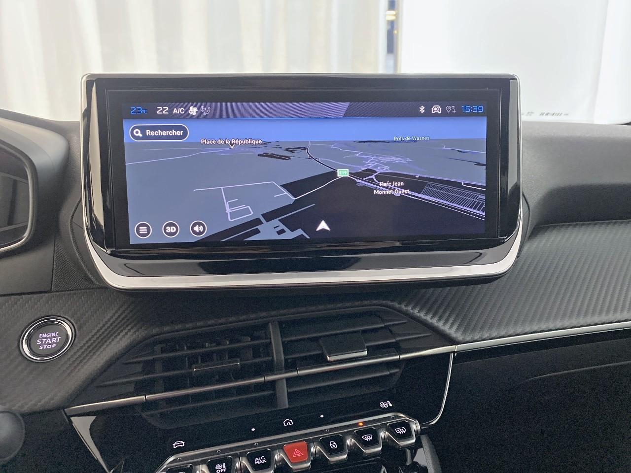 Peugeot 2008 hybrid 145 ch e-dcs6 allure — photo 14