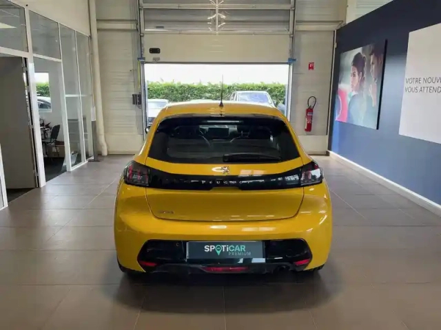 Peugeot 208 puretech 100 s&amp;s bvm6 — photo 45
