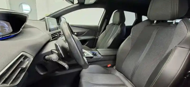 Peugeot 3008 bluehdi 130ch s&amp;s eat8 — photo 9