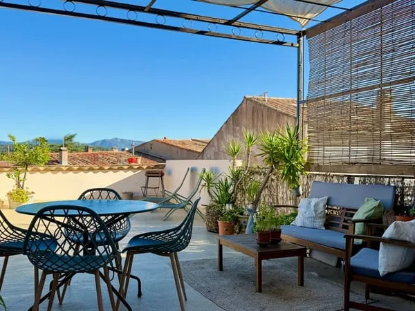 Clermont-l'Hérault (34) - Appartement 4 pièces avec grande terrasse et vue panoramique