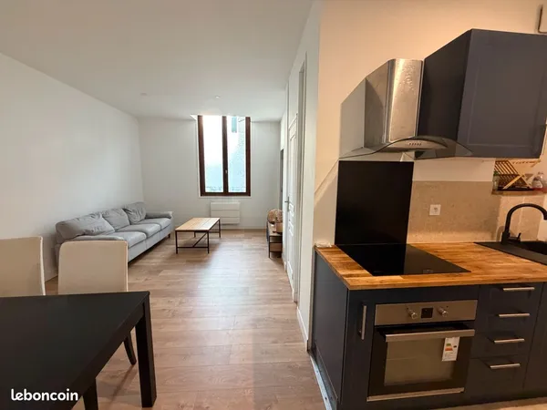 Appartement T2 meublé, situé rue E.Vaillant