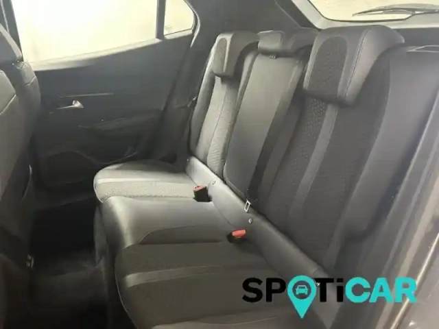 Peugeot 2008 1.2 puretech 130ch s&amp;s allure 7cv — photo 9